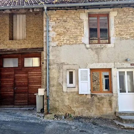 Maison Au Coeur Du Revermont